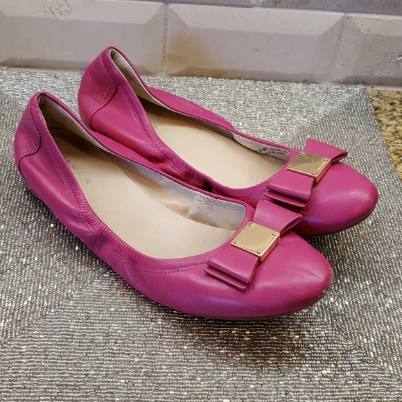 SOLD!! COLE HAAN Fuschia Leather Flats - Size 8M - Picture 1 of 8